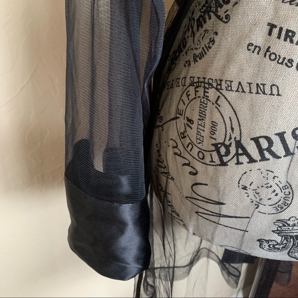 Victoria Secret Robe - Picture 4 of 8